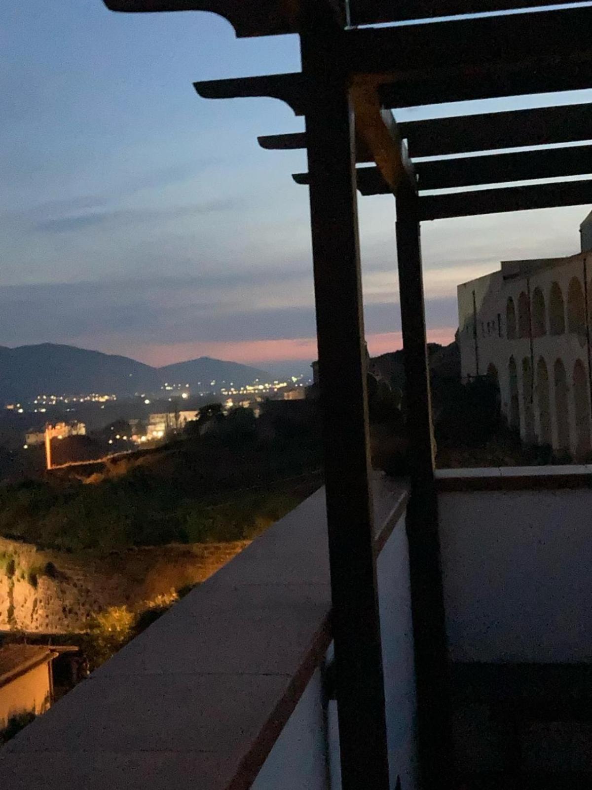 Apartamento La Porta Di San Domenico Sessa Aurunca Exterior foto