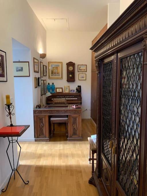 Apartamento La Porta Di San Domenico Sessa Aurunca Exterior foto